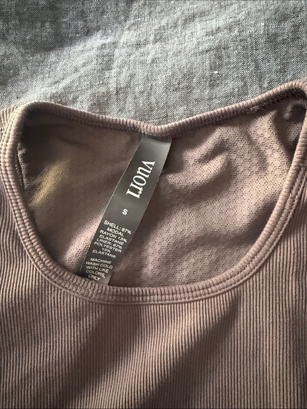 Vuori Women's Ribbed High-Neck Tank Top in Taupe - Picture 2 of 4